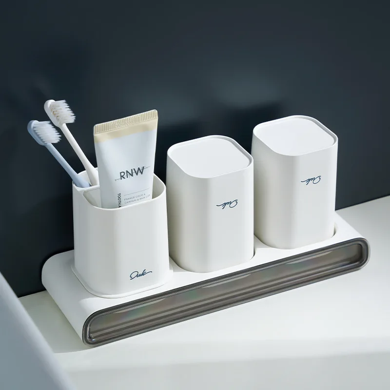 

Набор аксессуаров для ванной комнаты