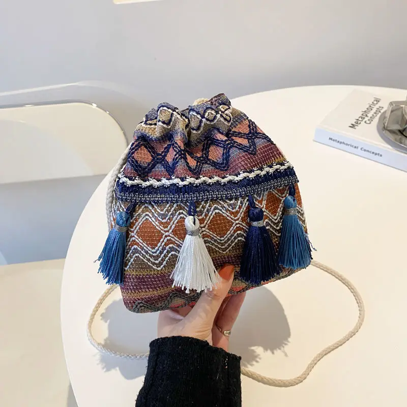 National Drawstring Bag Woven Versatile Messenger Bag Shoulder Bag Retro Mini Korean Tassel Bucket Bag сумка женская 2022 тренд