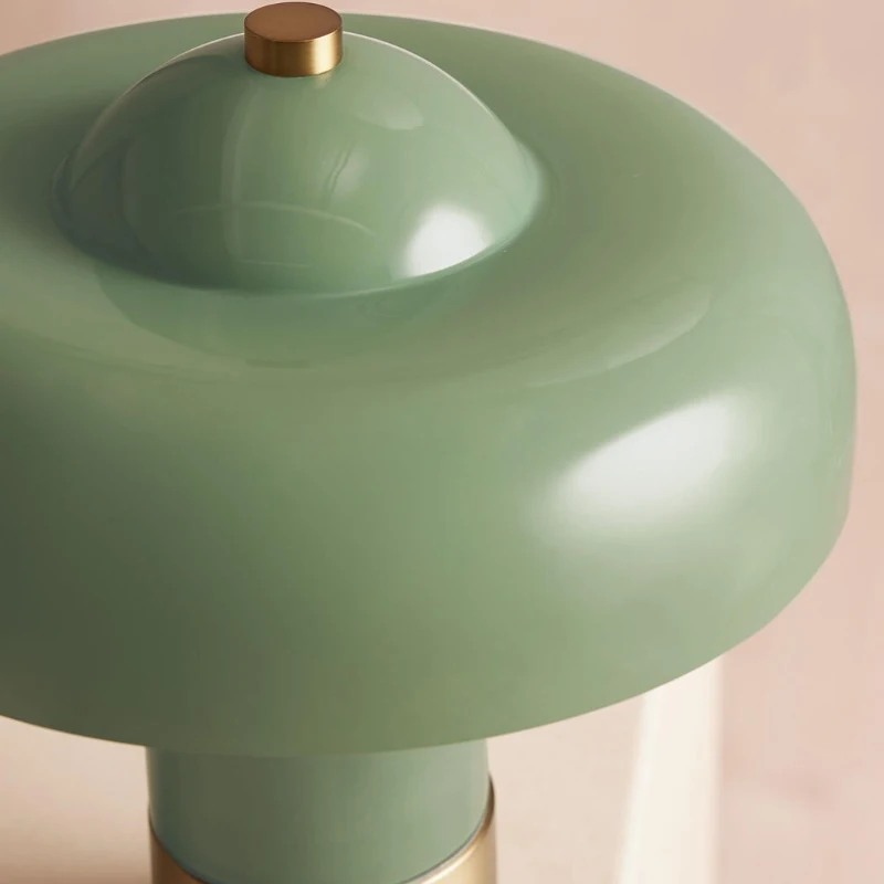 Настольная лампа Giovanni средневековая настольная винтажная дизайнерская модель