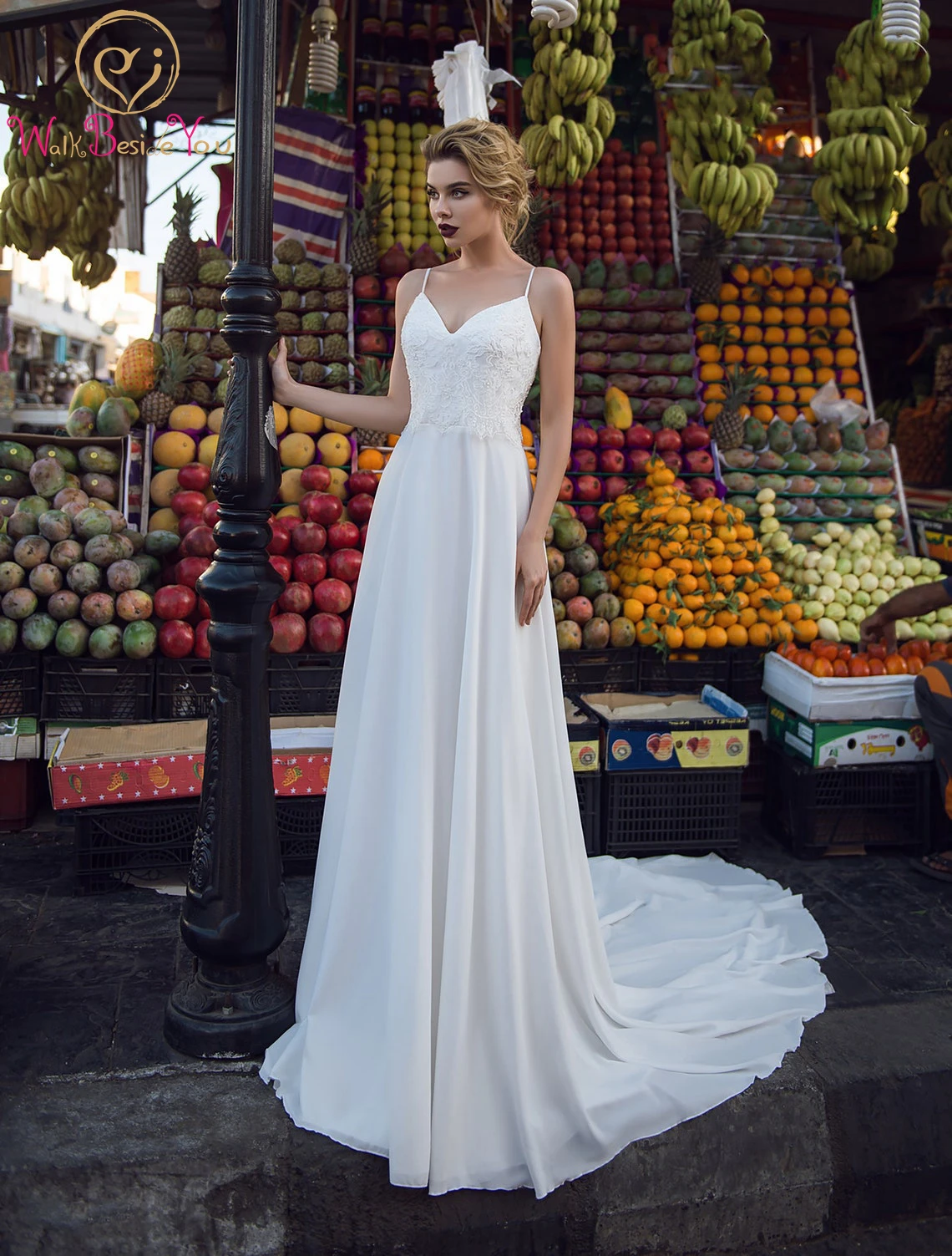 

Beach Chiffon Wedding Dresses Elegant 2022 Long Lace Appliques A Line V Neck Spaghetti Strap Cathedral Train Bridal Gowns Bride