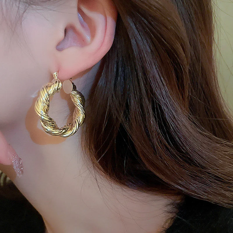 CAOSHI модные витые серьги-кольца для женщин стильные великолепные аксессуары ушей