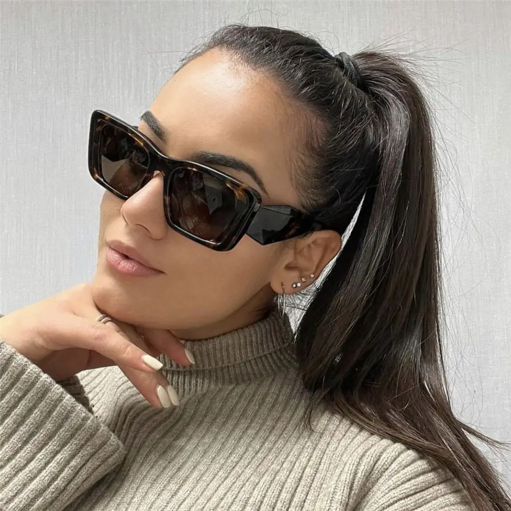 

New Cat Eye Sunglasses Women Men Retro Square Frame Oversized Sun Glasses UV400 Shades Eyewear Female Travel Retro Oculos De Sol