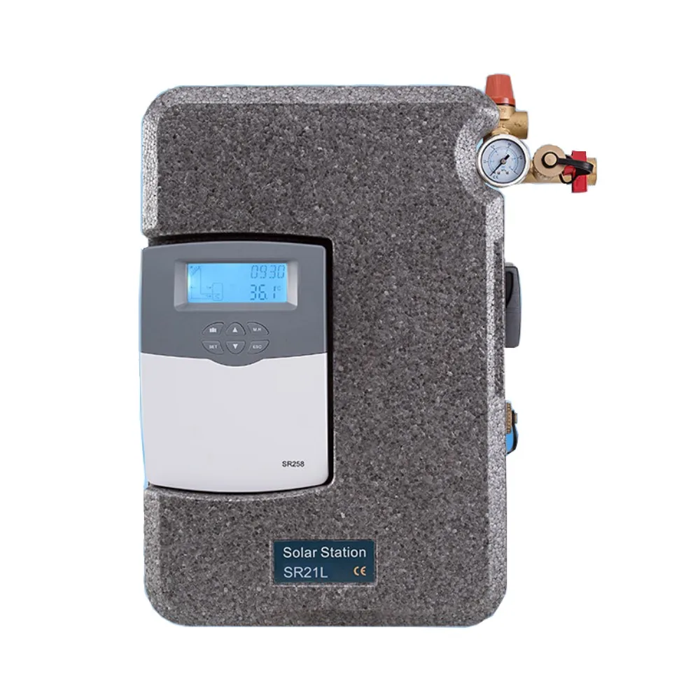 Солнечная насосная станция SR21 с контроллером, комбинированным клапаном безопасности, электронной системой регулирования расхода и заполнения.