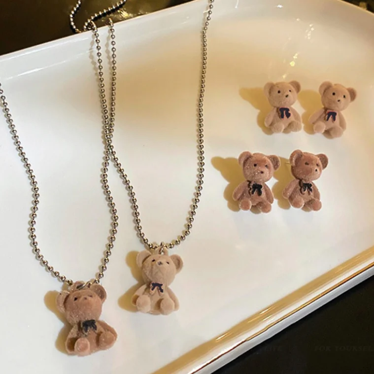 

3D Flocking Bears Stud Earrings Necklaces Set Brown Khaki Bear Pendant Necklace Women Girls Ear Studs Earring Jewelry Gifts
