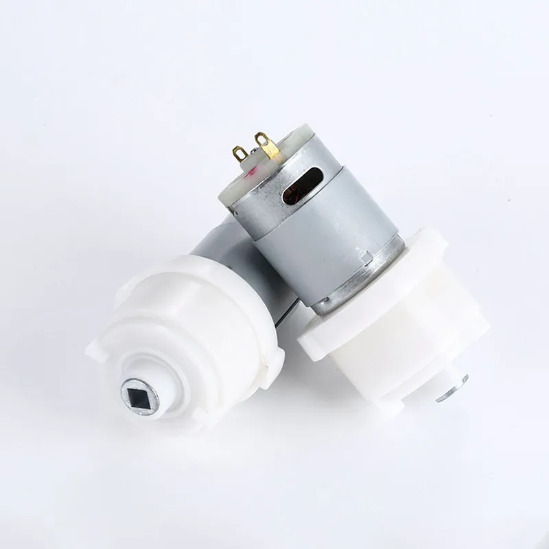 

Редуктор двигателя постоянного тока 380, 3.7В~7.4В, 30-80 об/мин, 1.5А