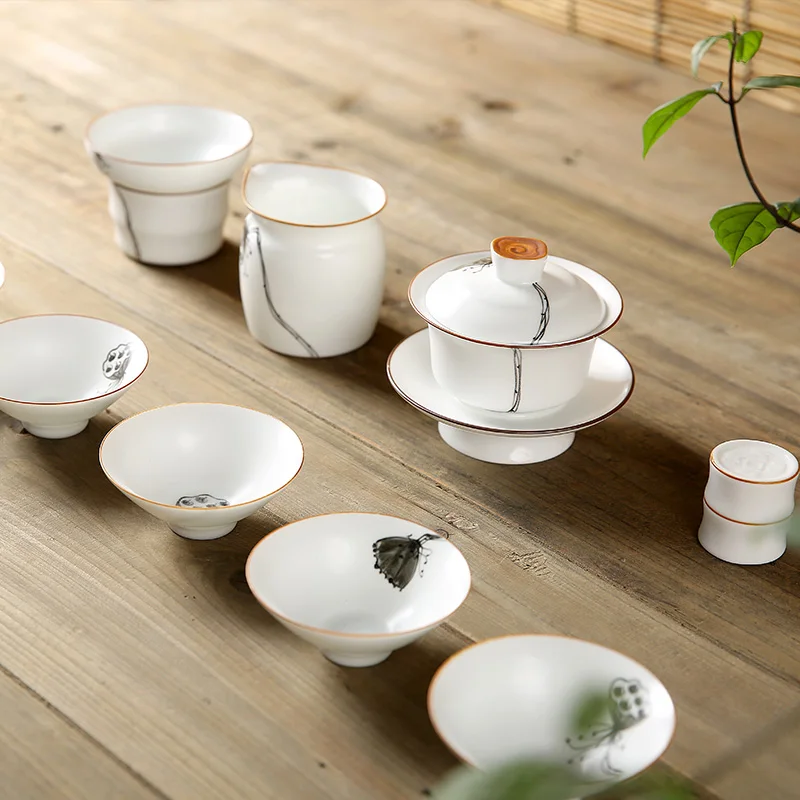 

White Porcelain Chinese Kung Fu Tea Set Handpainted Ceramic Gaiwan Hand Made Chinese Tea Cup Chinaware Porcelain Teapot