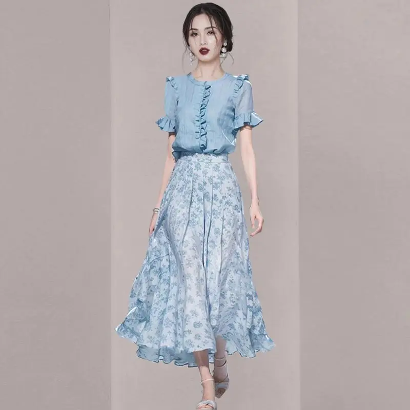 Женский костюм-двойка с принтом голубая рубашка и юбка высокой талией