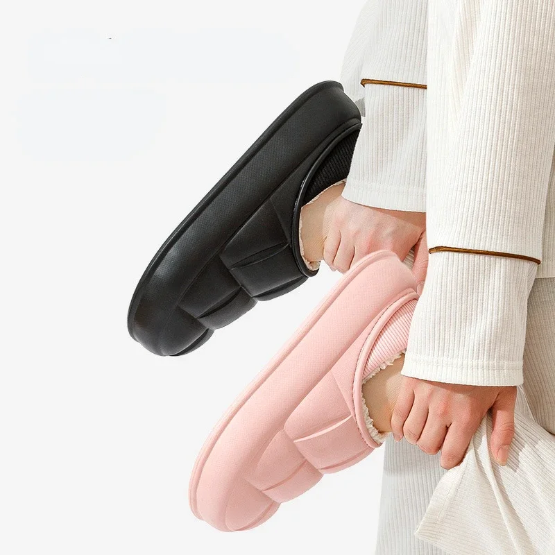 Мужские зимние домашние тапочки на каблуке домашняя утепленная непромокаемая