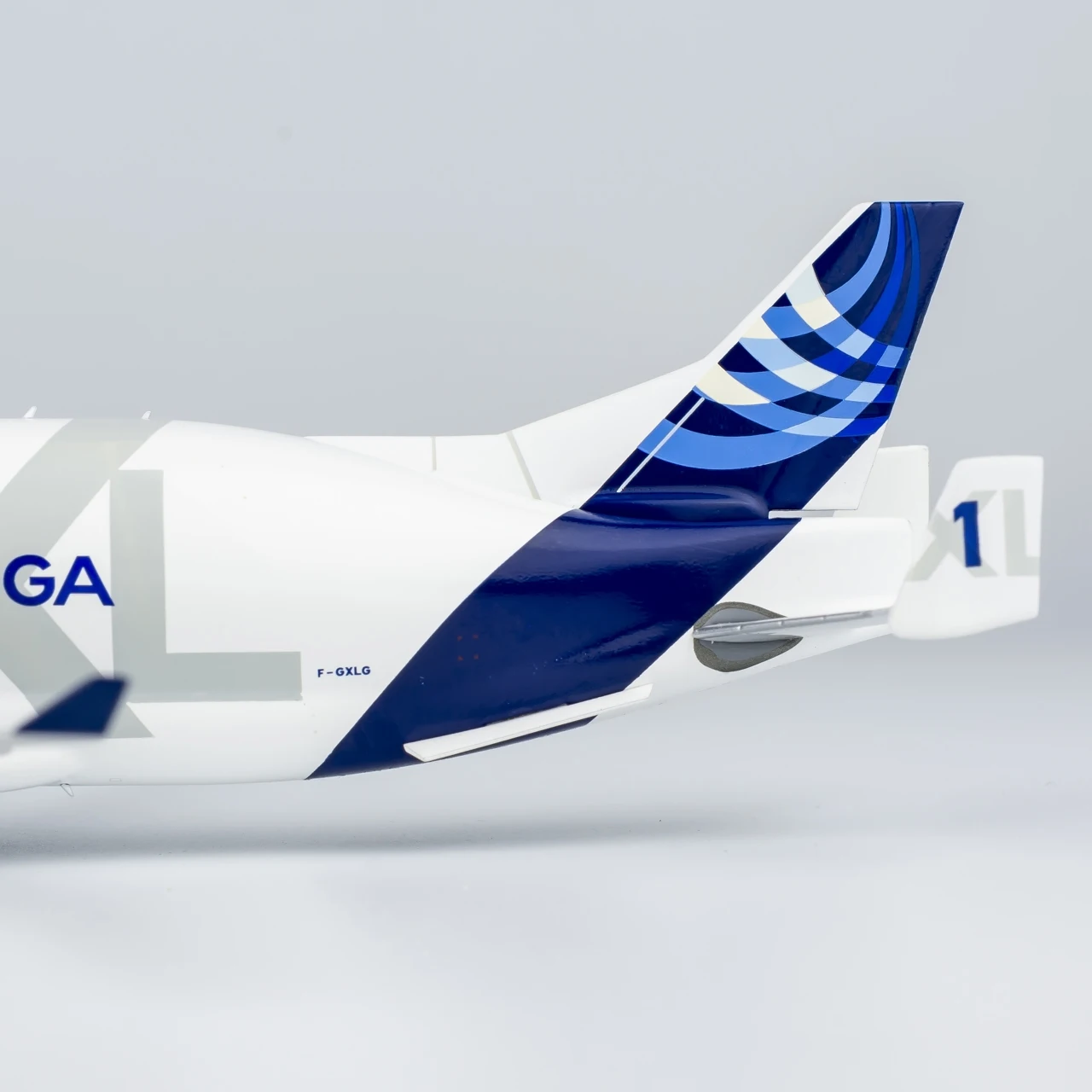 Коллекционный самолет из сплава 60005 модель NG 1:400 транспорт Airbus международный