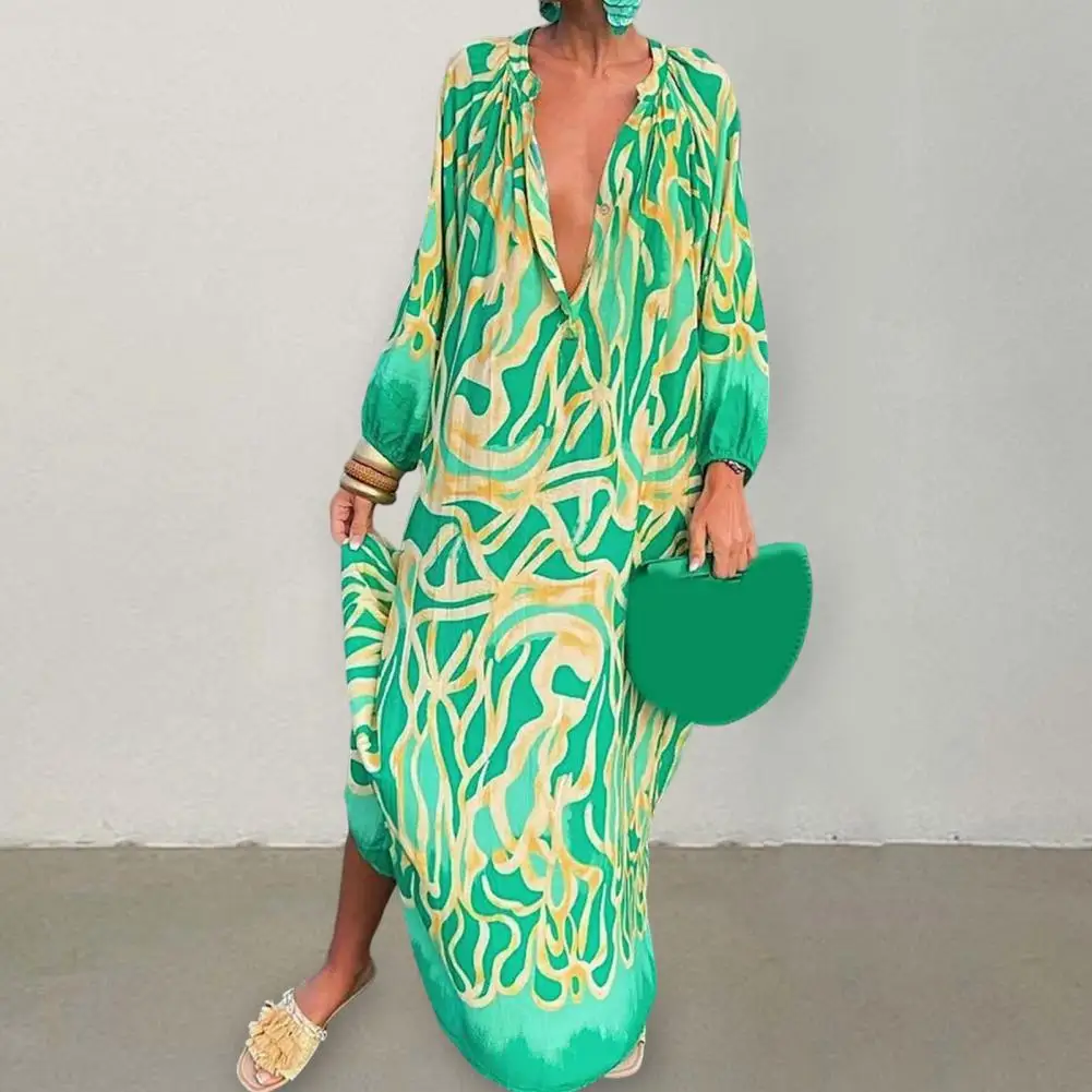 Женское эластичное платье-макси с глубоким V-образным вырезом