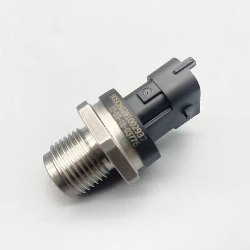 Фото Запчасти для экскаваторов Komatsu PC200 220 240 450-7-8, переключатель датчика давления Common Rail 0281002937 0281006327 6261-81-1900 6754-72-1210 №1