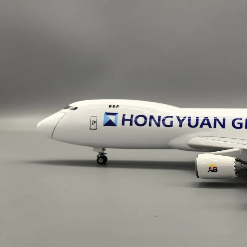 Модель грузового автомобиля в бельгийском стиле 747-8F модель 1/160 года