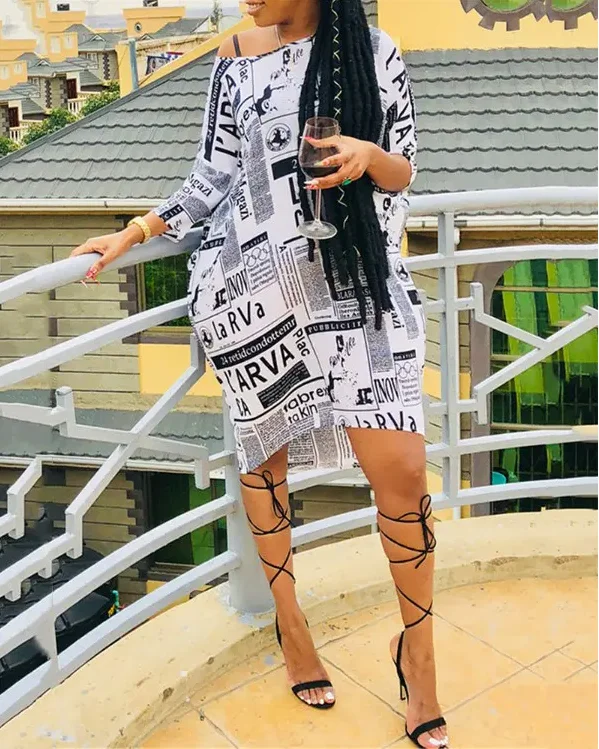 

Casual Women Fashion Newspaper Print Round Neck Dress 2022 Summer New Short Sleeve Oversize Loose Street Mini Dresses