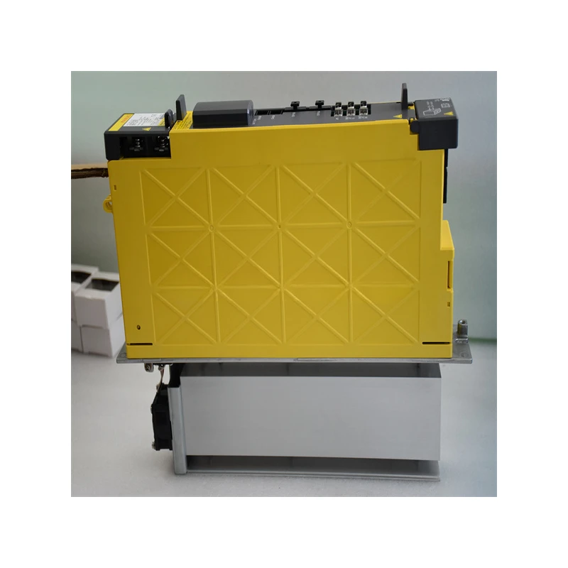 Комплект электрооборудования с сервоприводом A06B-6121-H006 # H550 B