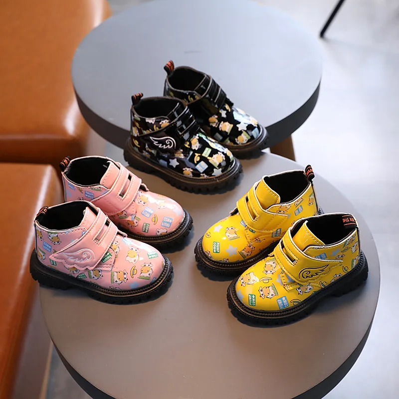

2023 Autumn New Kids High-top Boots Boys Girls Soft Bottom Non-slip Casual Single Boots Children British Fashion Leather Shoes
