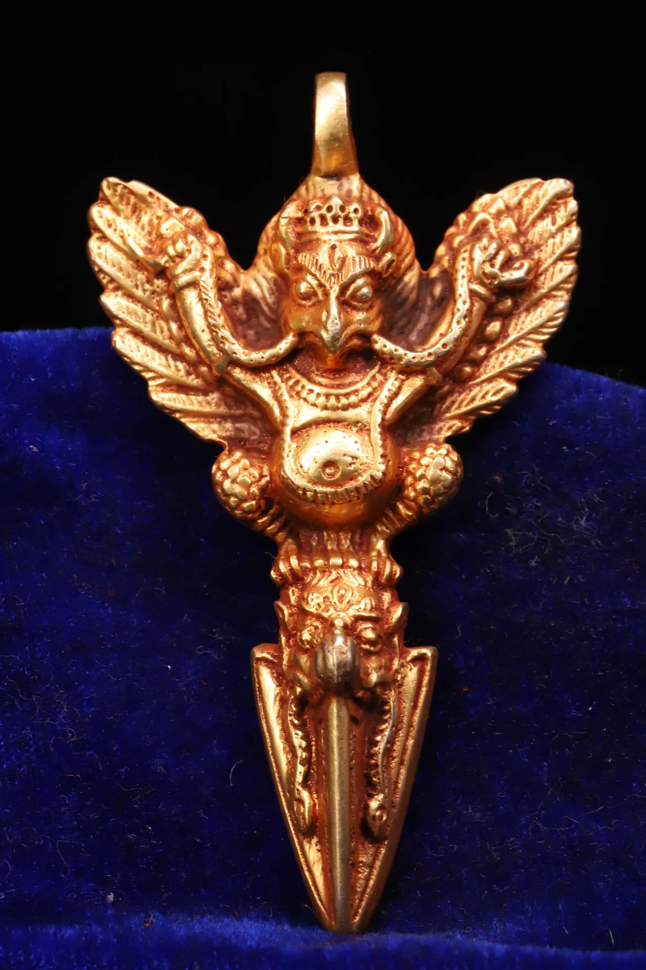 Старинная бронзовая позолоченная тарелка Garuda Dhwaja Buddha SIYAO