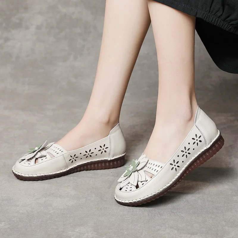 

2022 Summer Hollow Out Flowers Genuine Leather Sandals Woman Flat Shoes Fashion Casual Platform Sandals Comfort Soft Women Shoes