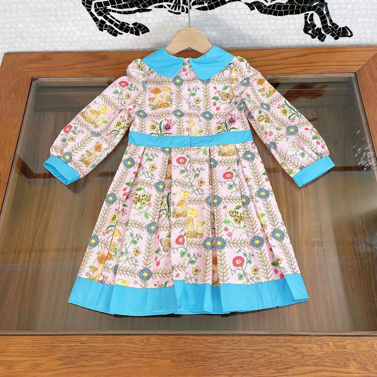 

Popular children's clothing 2022 early autumn new girl's lapel small fresh print simple western style sweet dress