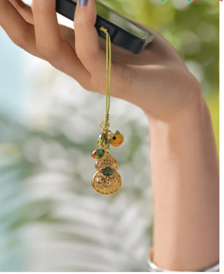 

Pure copper gourd creative car key pendant zodiac keychain mobile phone chain pendant pendant for men and women