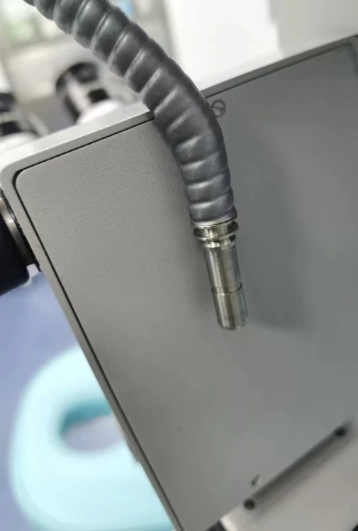 Медицинская хирургия диаметром 8 мм x 2200 подходит для интерфейса Zeiss холодный