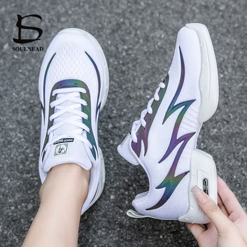 Reflective Women Jazz Dance Shoes Ladies Modern Dance Sneakers White Black Hip Hop Square Shoes Dancing Shoes Woman Sports Shoes