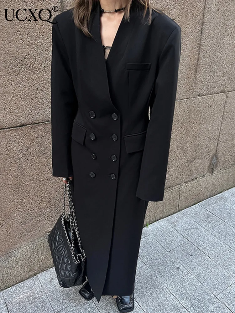 

Женский двубортный блейзер с отложным воротником, свободного покроя