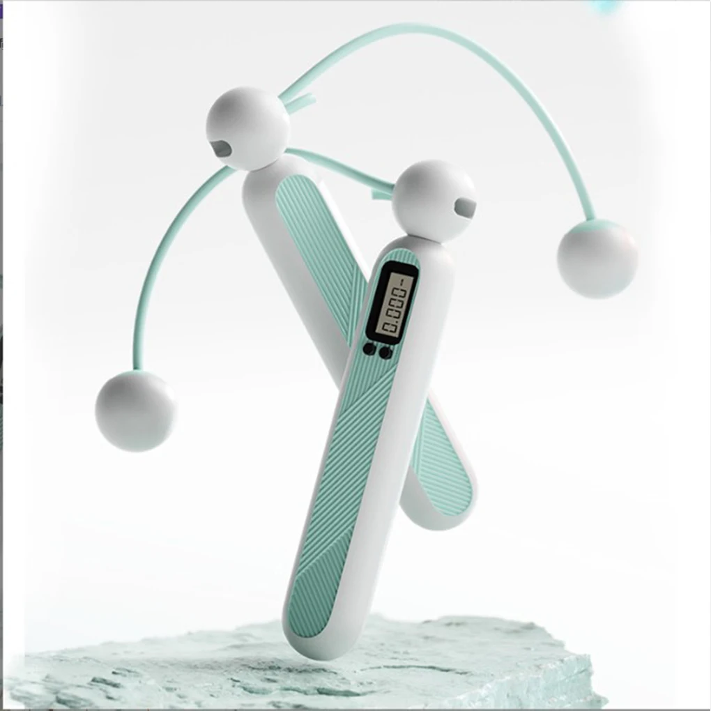 

1 пара электронных скакающих скоростей, счетчик скакалки, дисплей, беспроводной счетчик, тренировки для упражнений в помещении и на улице