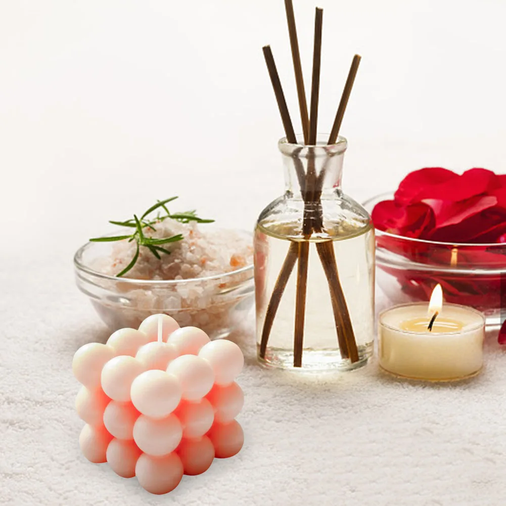 

DIY Candles Mould Geometric Cube Candle Soy Wax Oil Scented Fragrance Candles Home Decoration Valentine Candles Wax Gift