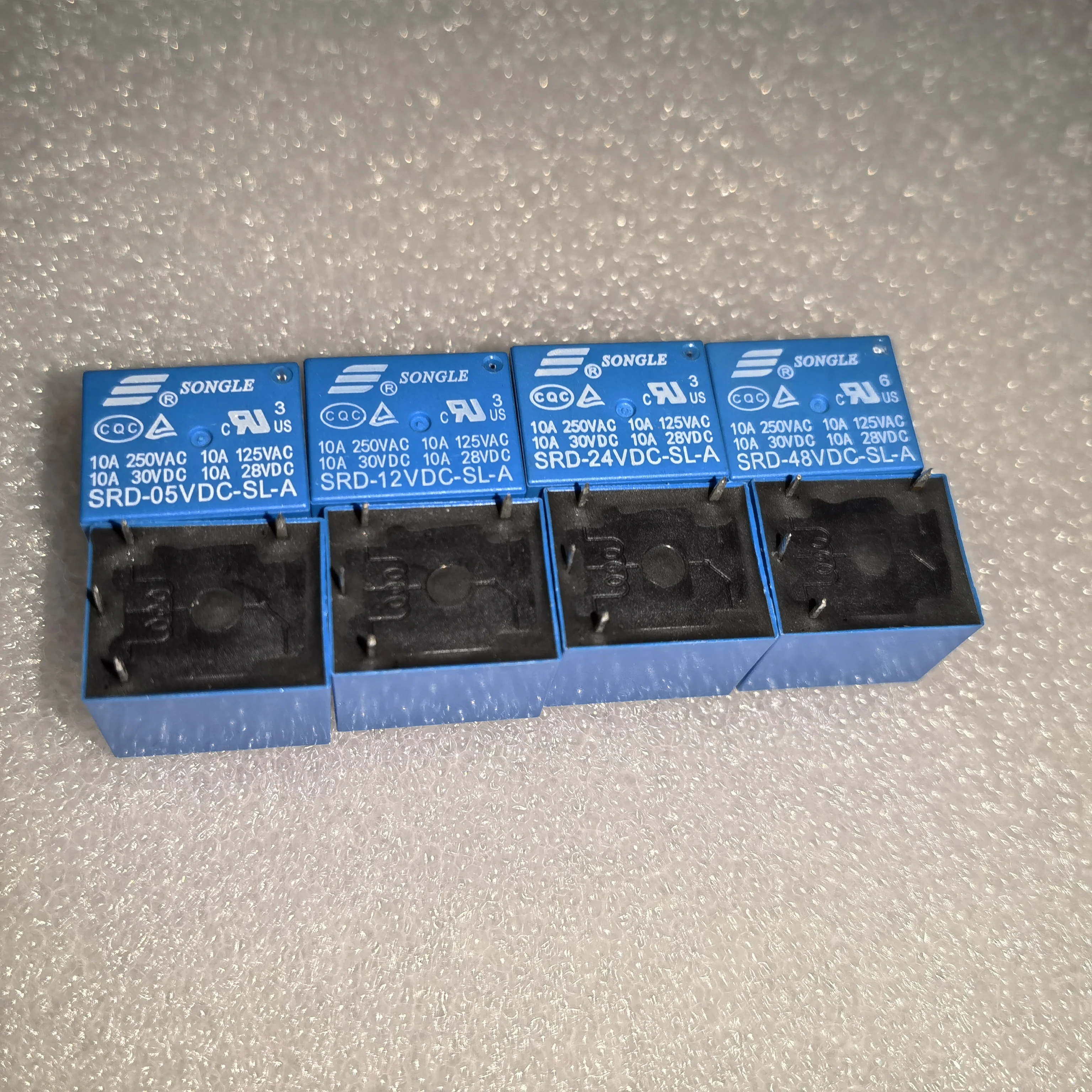 Релейный плагин 10 шт. 15 6x19 2 мм 4-контактный SRD-05VDC-SL-A SRD-12VDC-SL-A SRD-24VDC-SL-A SRD-48VDC-SL-A