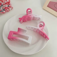 2022 new stylish simplic pink and white gradient hair clips girls shark clips back hair clips acrylic hair accessories women