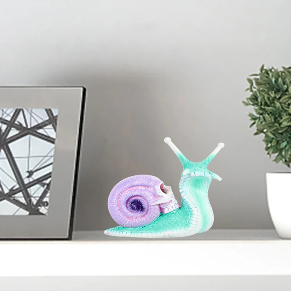 

2 Pcs Snail Ornament Resin Animal Craft Crafts Modeling Decor Prop Ornaments