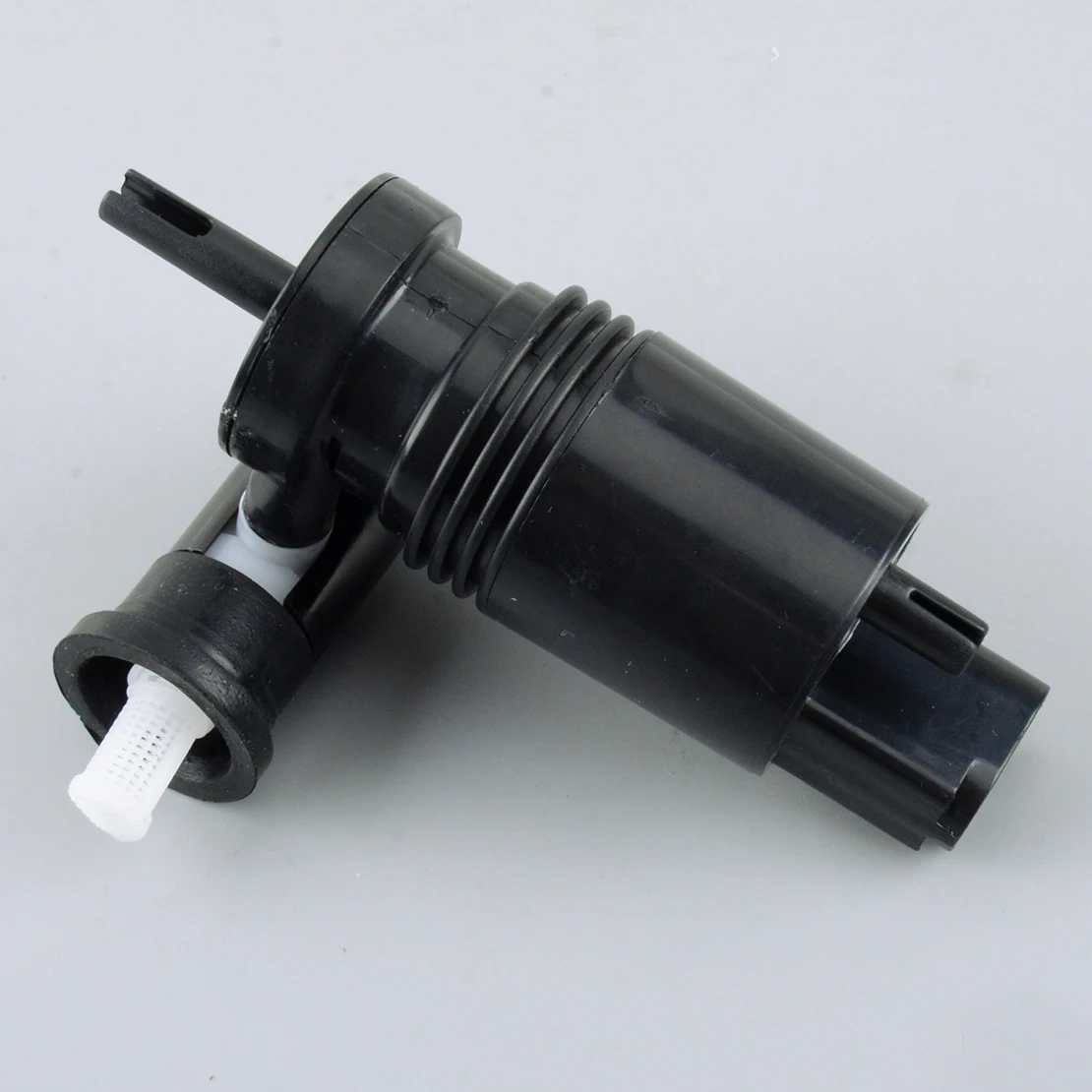 

Windshield Washer Pump Wiper Motor 05179153AB Fit for Jeep Patriot Wrangler Chrysler Aspen Dodge Caliber Durango Grand Caravan