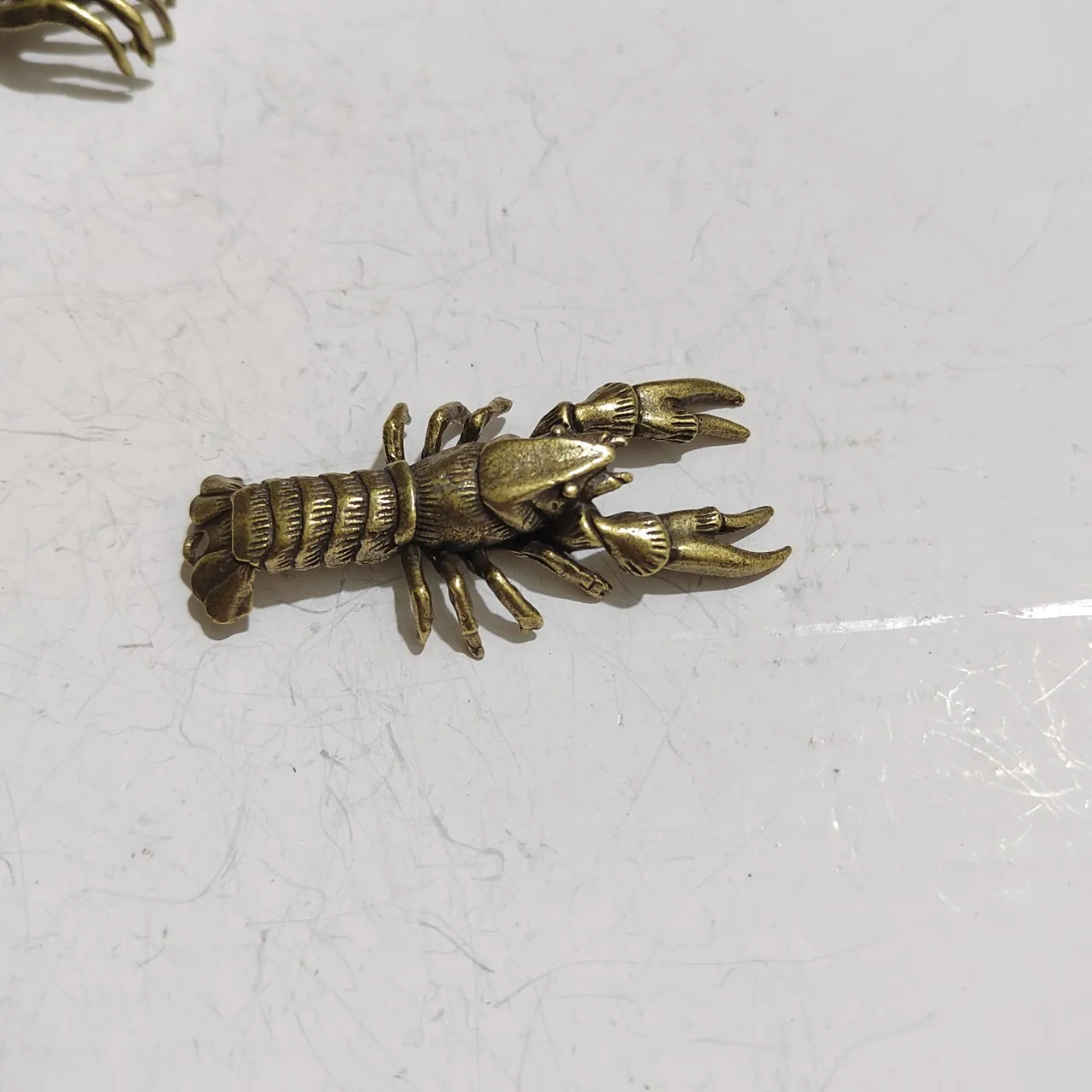 

Миниатюрная бронзовая фигурка краба MOONBIFFY