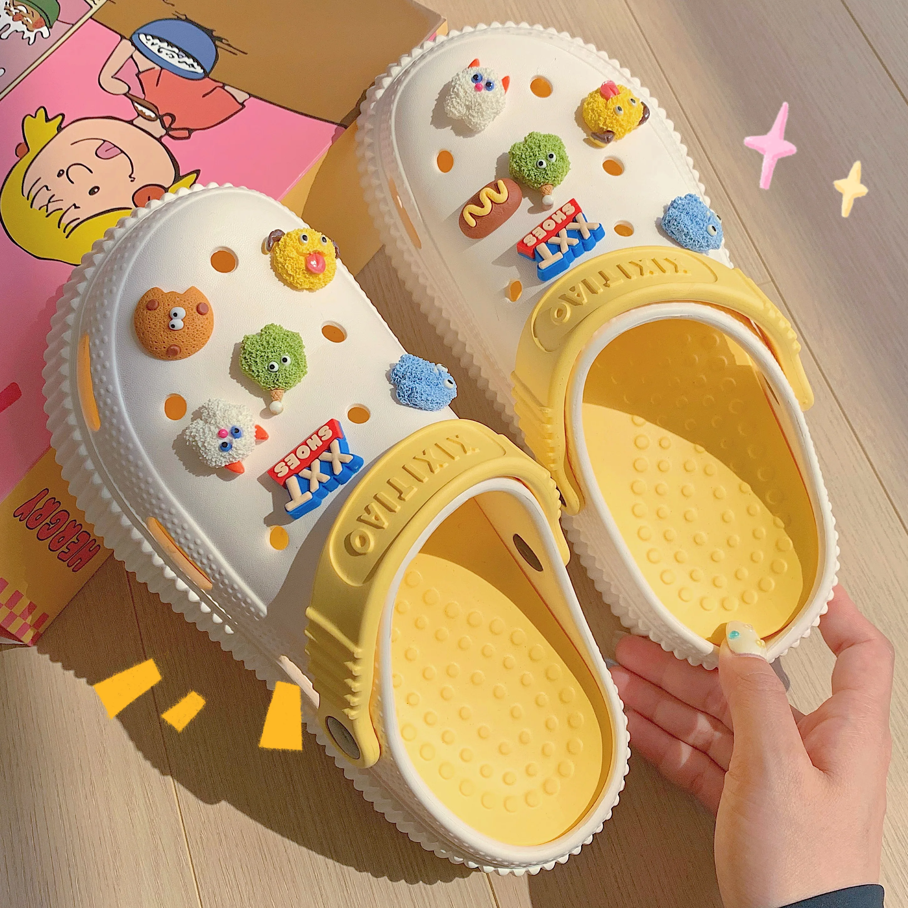 Симпатичные Мультяшные туфли с дырками для девочек летние сандалии на толстой