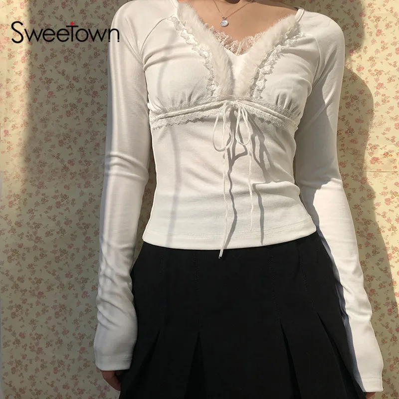 Женская футболка с длинным рукавом кружевной отделкой