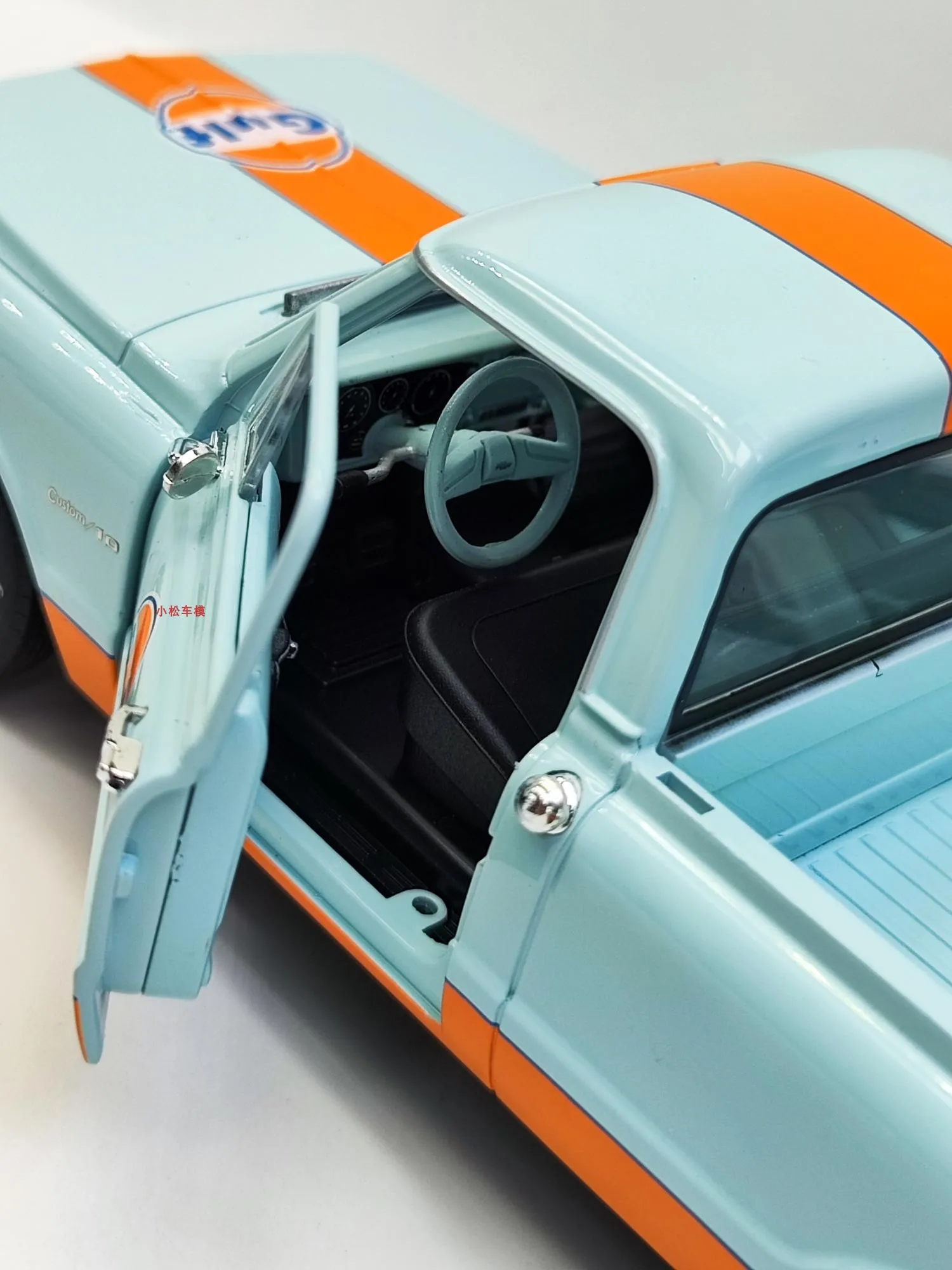 1:24 1968 Chevrolet C-10 высококлассная модель автомобиля из сплава коллекционная игрушка