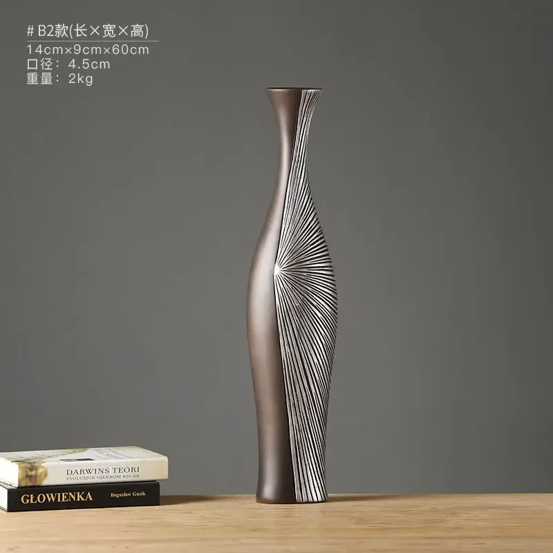 

Ваза из смолы в европейском стиле