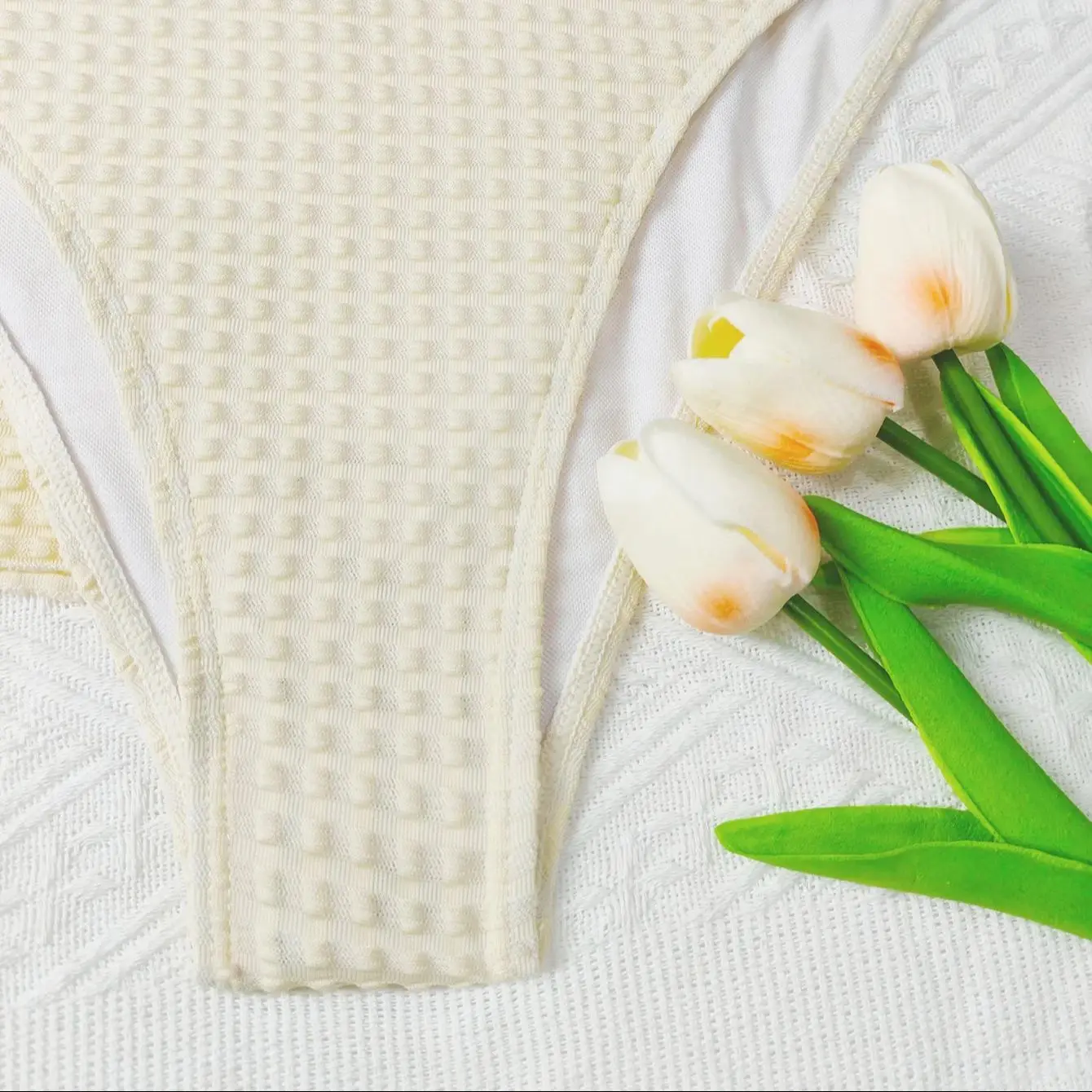 Купальник-бикини женский