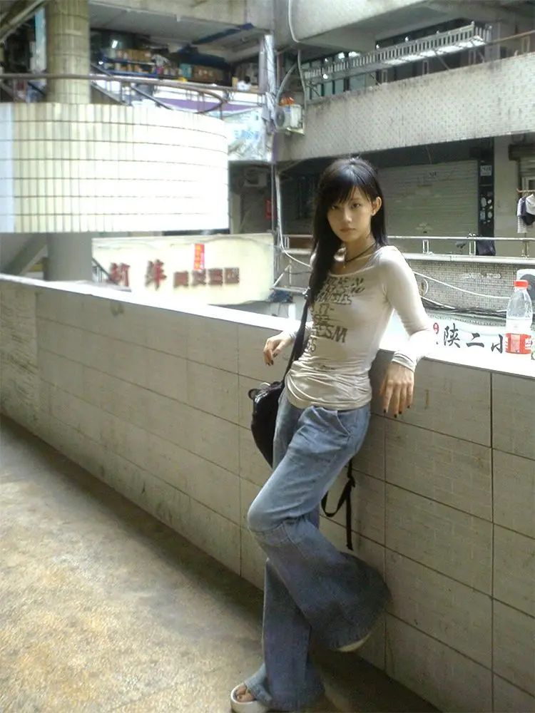 Женская футболка с принтом