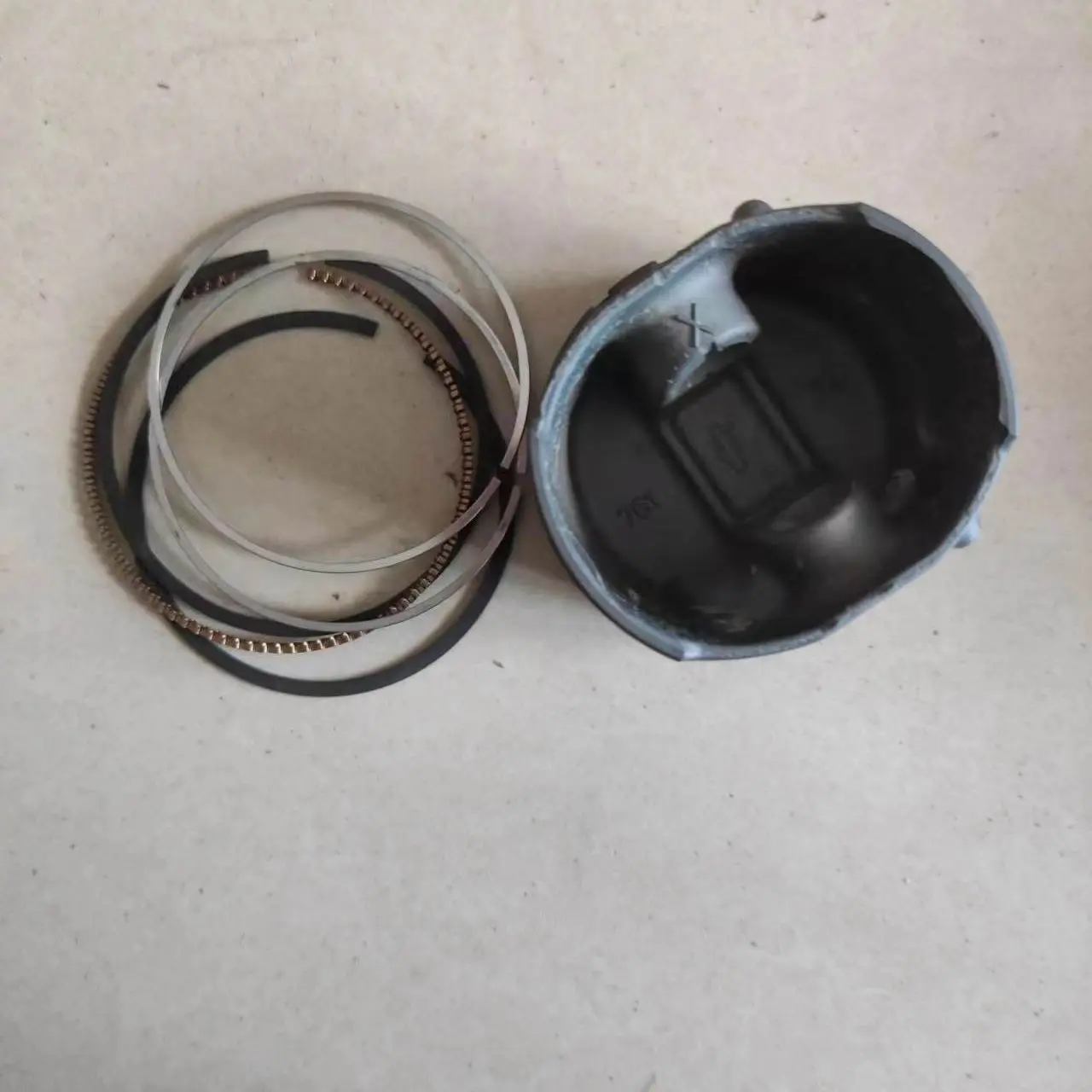 

795691 поршень Assy briggsandstratton бензиновый двигатель