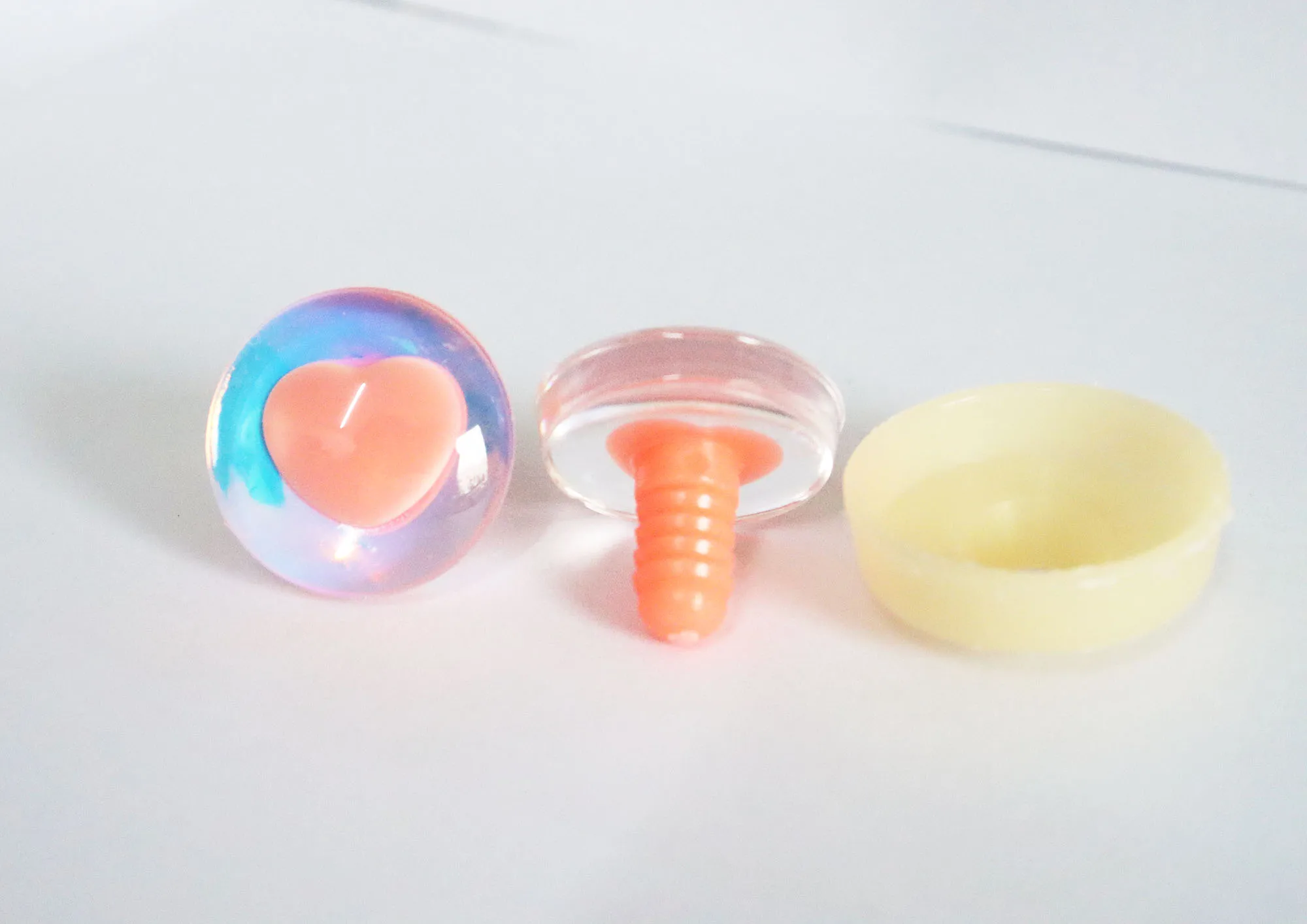 aszem 25mm serce uczeń 3D Komiczne okrągłe brokatowe oczy z twardą podkładką do akcesoriów dla lalek-HC10