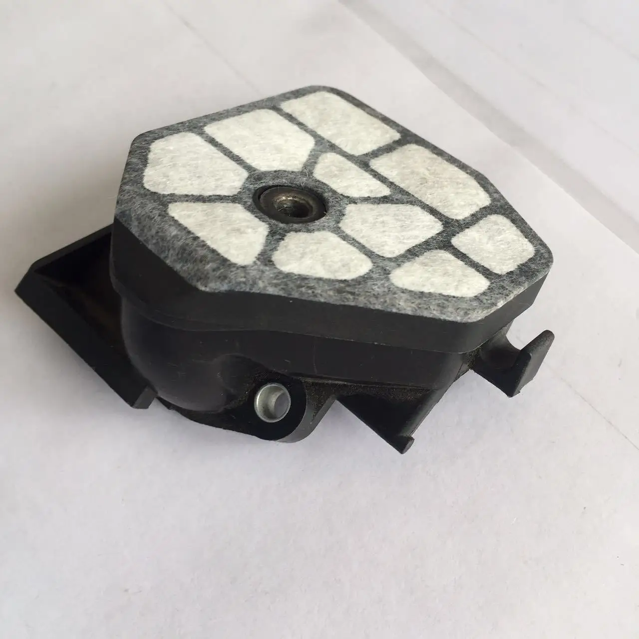 Для бензопилы PARTNER P350S замена воздушного фильтра пластиковая насадка для