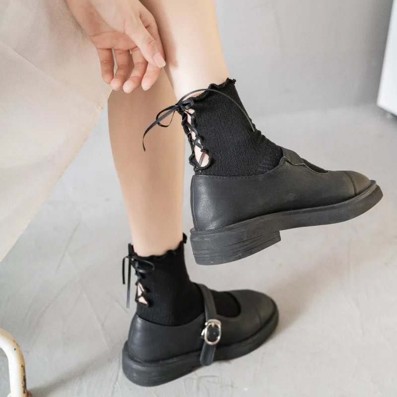 Рисунок 2 - Сексуальные бандажные женские носки в стиле Харадзюку