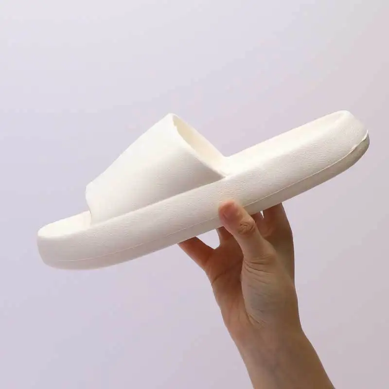 Рисунок 4 - QX35 Новая Летняя обувь с пересекающимися краями 4 см