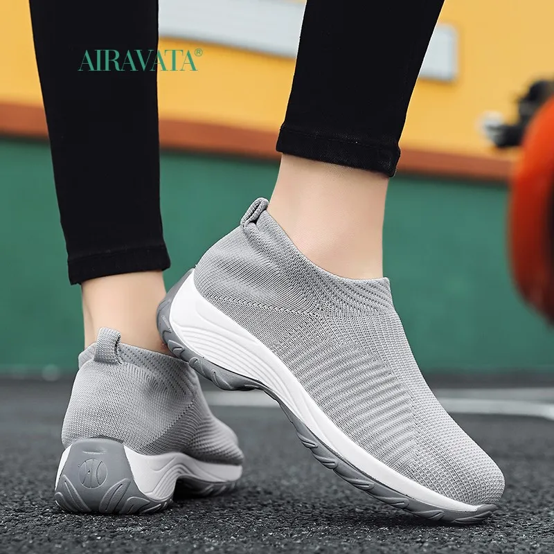 Women Casual Shoes Light Sneakers Breathable Mesh Summer knitted Vulcanized Shoes woman flats Shoes Flying net shoes