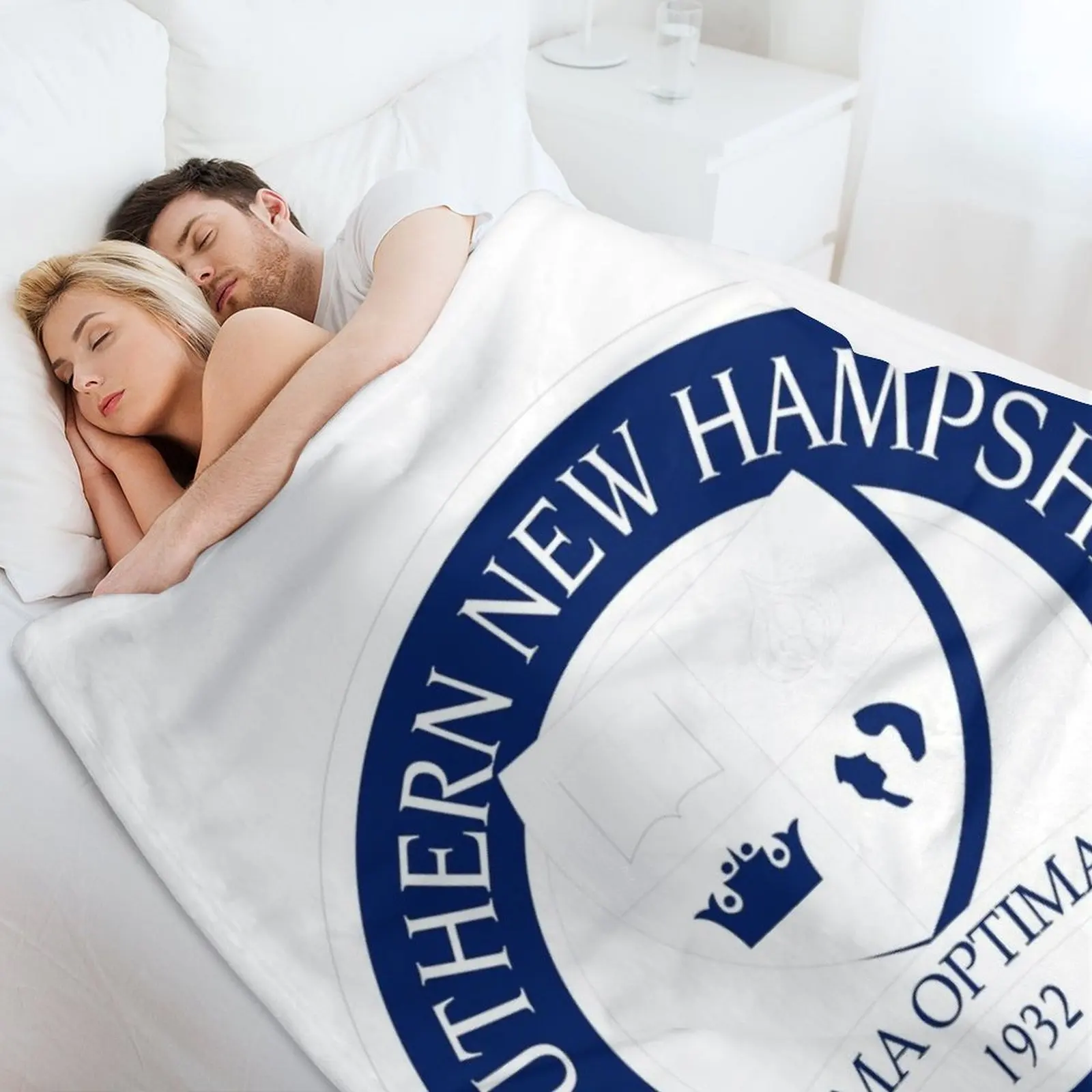 Одеяло Southern New Hampshire University