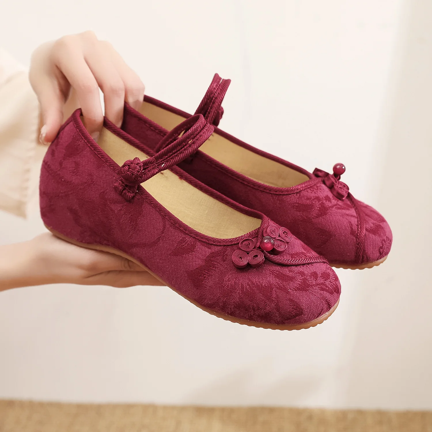Балетки женские с вышивкой хлопок китайский узел повседневные туфли на плоской
