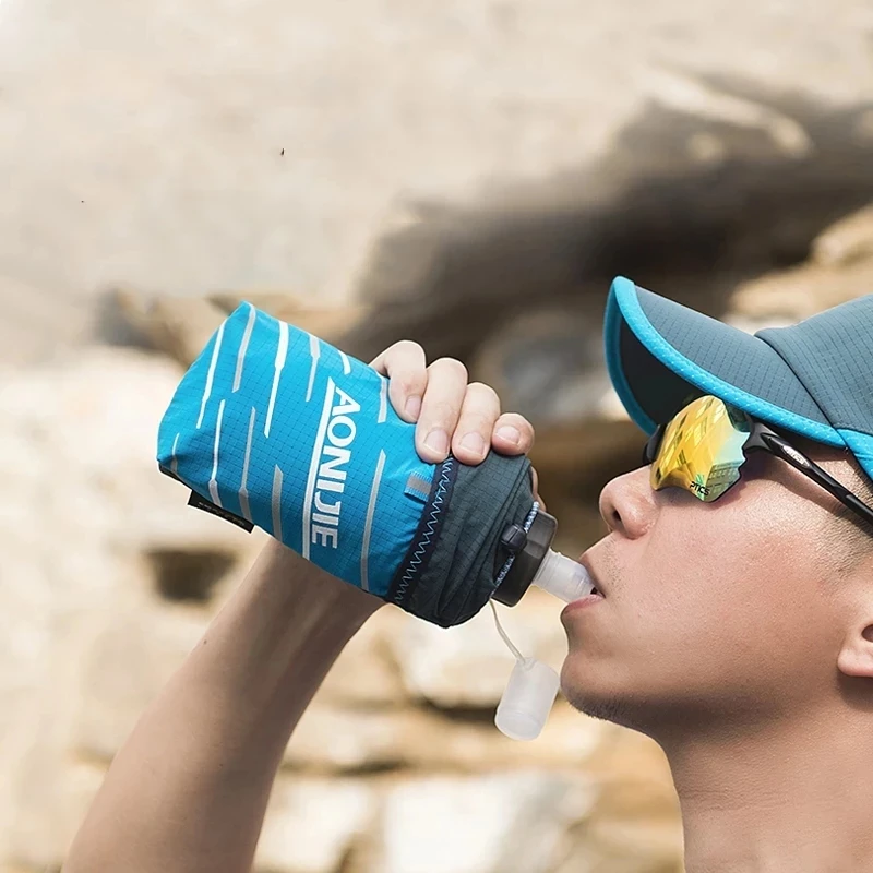 AONIJIE Foldable Portable Handheld Running Bag Flask Water Bottle Storage Bag Ultralight Phone Holder Pouch Sport Hydration Pack