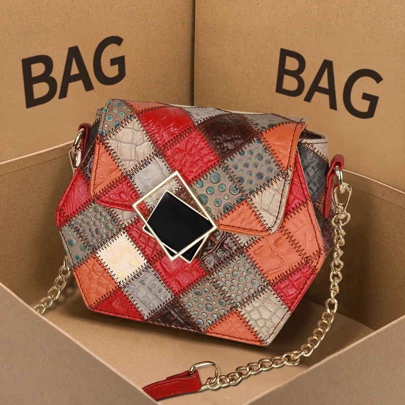 Женская сумка-почтальонка из натуральной кожи в стиле ретро |