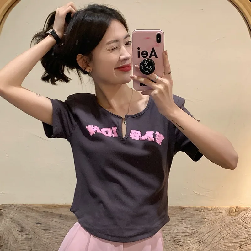 

2023 New T-shirt Women Summer Vintage Irregular Korean Slim Short Sleeve Free Shipping